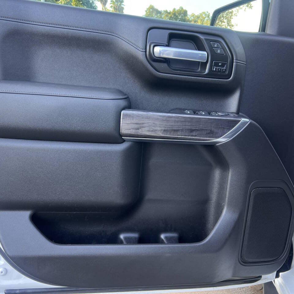 Used 2021 Chevrolet Silverado 1500 LTZ RWD image 15