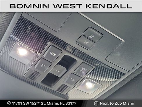 Used 2022 Volkswagen Atlas Cross Sport SEL R-Line image 30