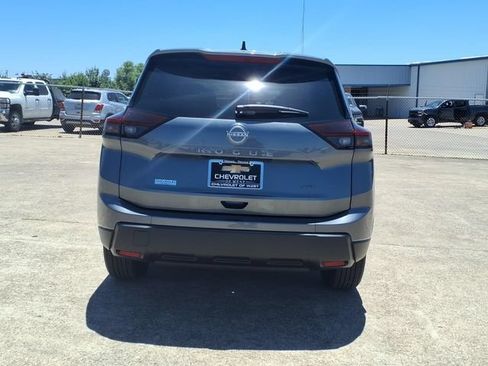 Used 2026 Nissan Rogue SV w/ Cold Weather Package AWD/4WD image 6