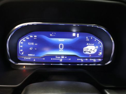 Used 2022 Chevrolet Suburban Z71 w/ Z71 Off-Road Package image 42