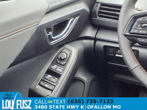 New 2025 Subaru Crosstrek 2.5i Limited w/ Crosstrek Mirror Package image 12