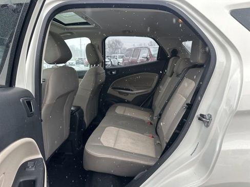 Used 2020 Ford EcoSport SE w/ SE Convenience Package image 28