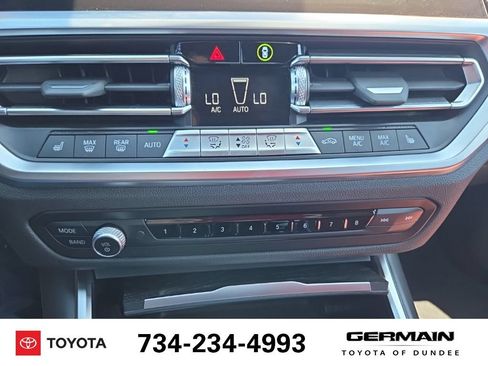 Used 2022 BMW 330i xDrive Sedan w/ Premium Package AWD/4WD image 29