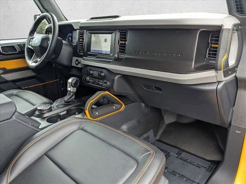 Used 2022 Ford Bronco Badlands w/ Sasquatch Package image 19