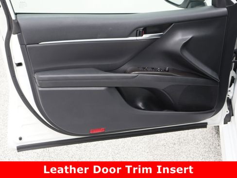 Used 2024 Toyota Camry LE image 12