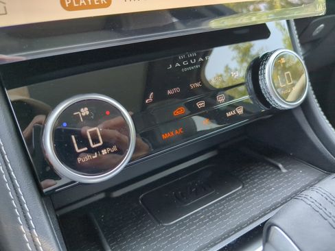 New 2026 Jaguar F-PACE R-Dynamic S image 27