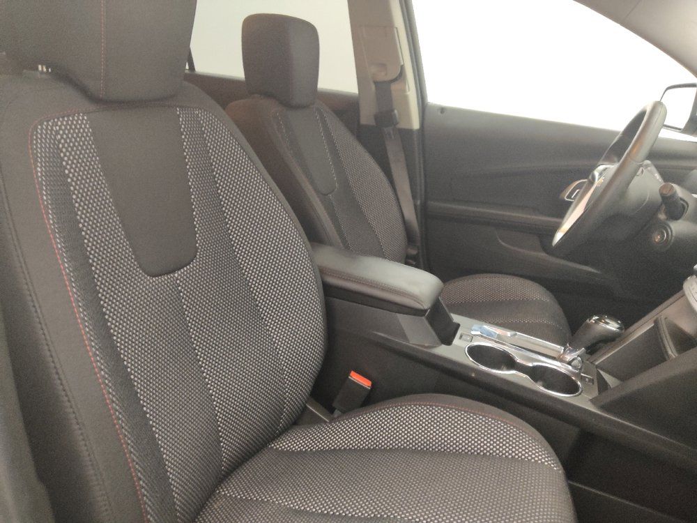 Used 2017 Chevrolet Equinox LT AWD/4WD image 21