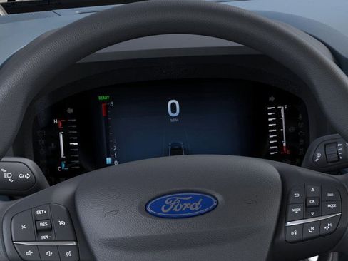 New 2025 Ford Maverick XL image 13
