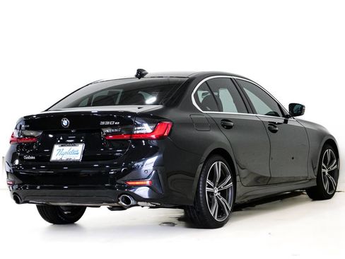 Used 2021 BMW 330e xDrive w/ Premium Package AWD/4WD image 6