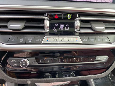 Used 2022 BMW X3 xDrive30i w/ Convenience Package image 17