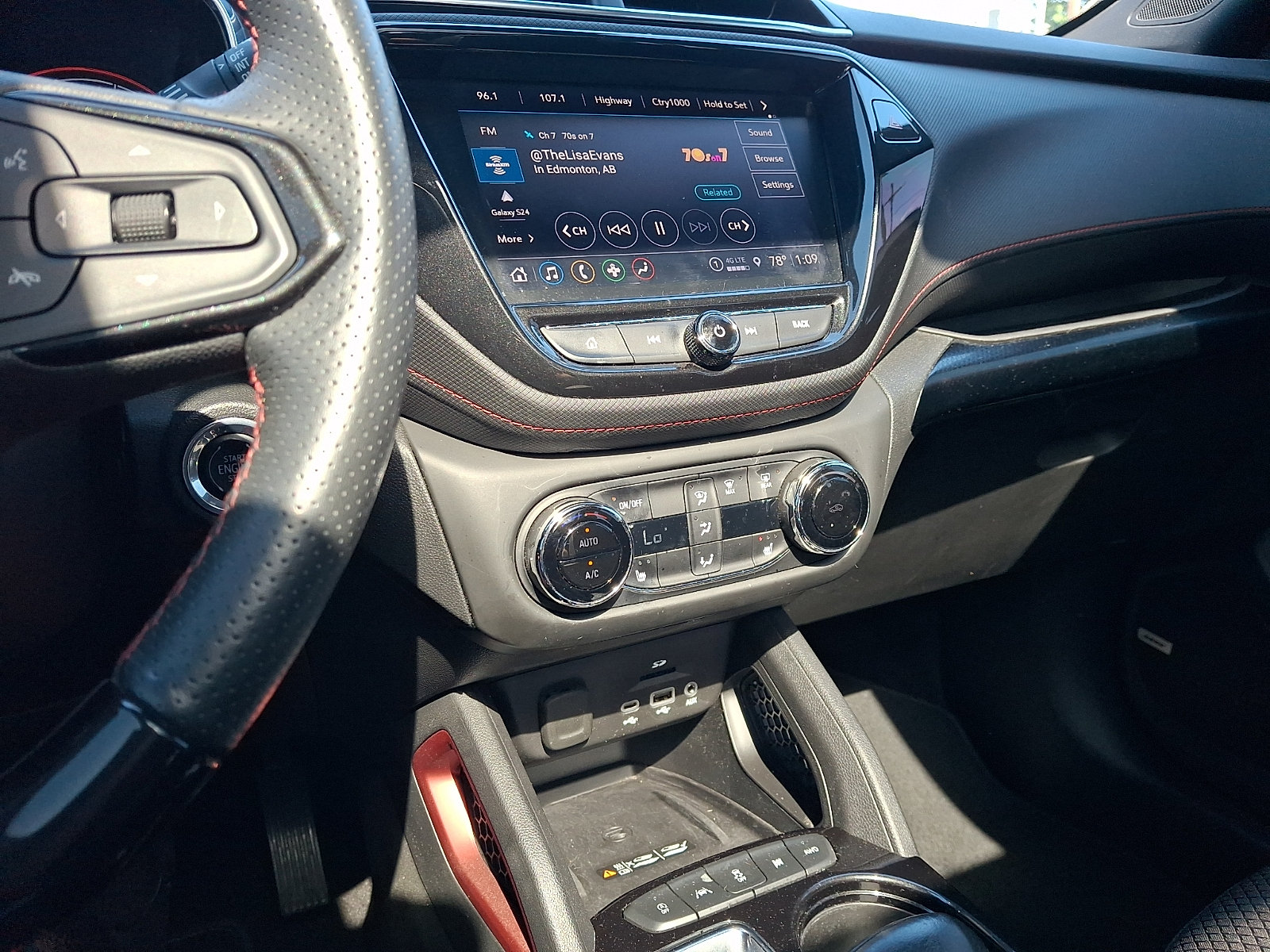 Used 2022 Chevrolet TrailBlazer RS w/ Sun and Liftgate Package AWD/4WD image 20