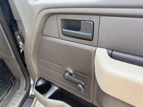 Used 2009 Ford F150 XL RWD image 25