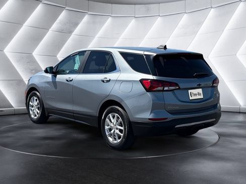 Certified 2024 Chevrolet Equinox LT FWD image 3