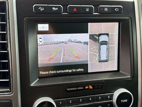 Certified 2021 Ford Expedition XLT image 25