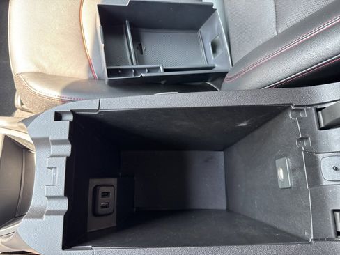 Used 2023 Chevrolet Equinox RS w/ RS Leather Package image 37