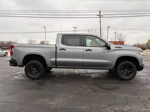 Used 2024 Chevrolet Silverado 1500 LT Trail Boss w/ LT Trail Boss Premium Package image 2