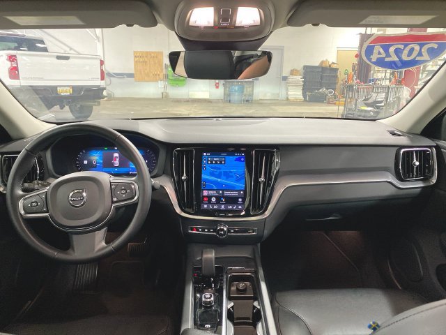 Used 2024 Volvo S60 B5 Core FWD image 21