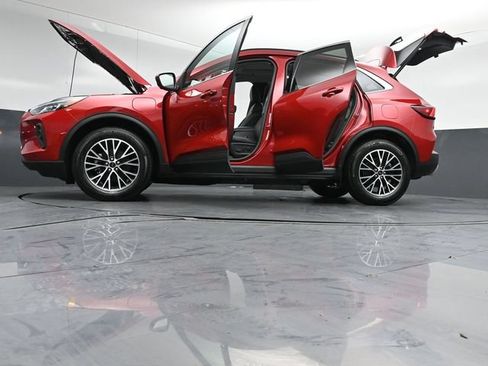 Certified 2025 Ford Escape SE w/ PHEV Premium Package FWD image 53