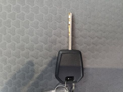 Used 2017 Ford Escape SE FWD image 32