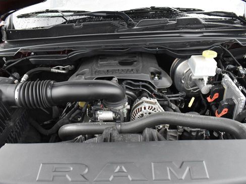 Used 2020 RAM 1500 Laramie AWD/4WD image 33