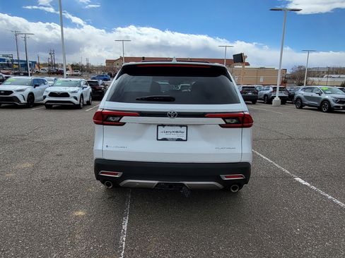 Certified 2024 Toyota Grand Highlander AWD Hybrid image 4