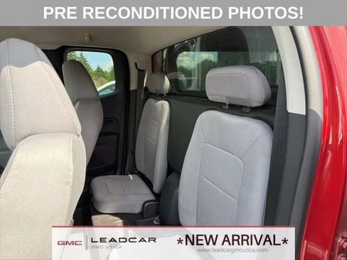 Used 2016 Chevrolet Colorado W/T w/ WT Convenience Package AWD/4WD image 14