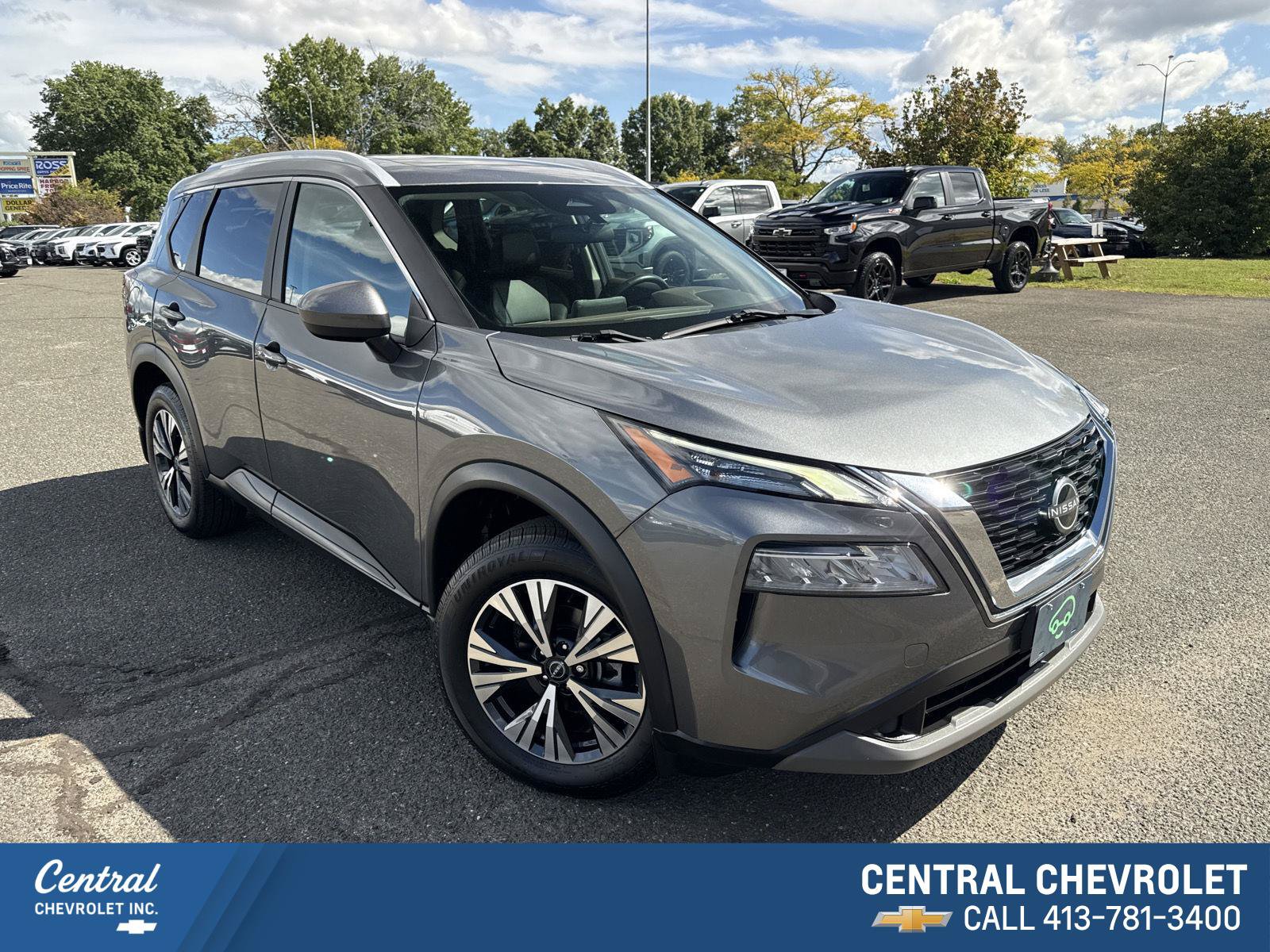 Used 2023 Nissan Rogue SV w/ SV Premium B Package AWD/4WD image 1