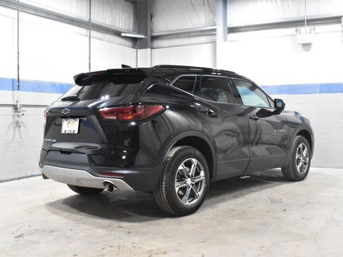 Used 2024 Chevrolet Blazer LT w/ Convenience Package AWD/4WD image 25