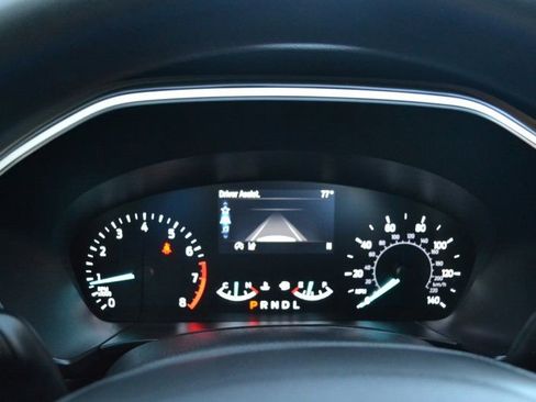 Used 2021 Ford Escape SE image 19