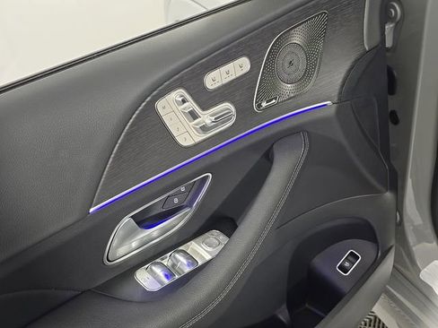 New 2026 Mercedes-Benz GLS 450 4MATIC image 17