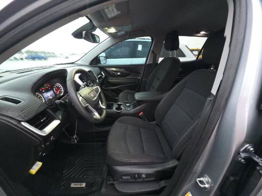 Used 2023 GMC Terrain SLE w/ Driver Convenience Package FWD image 3