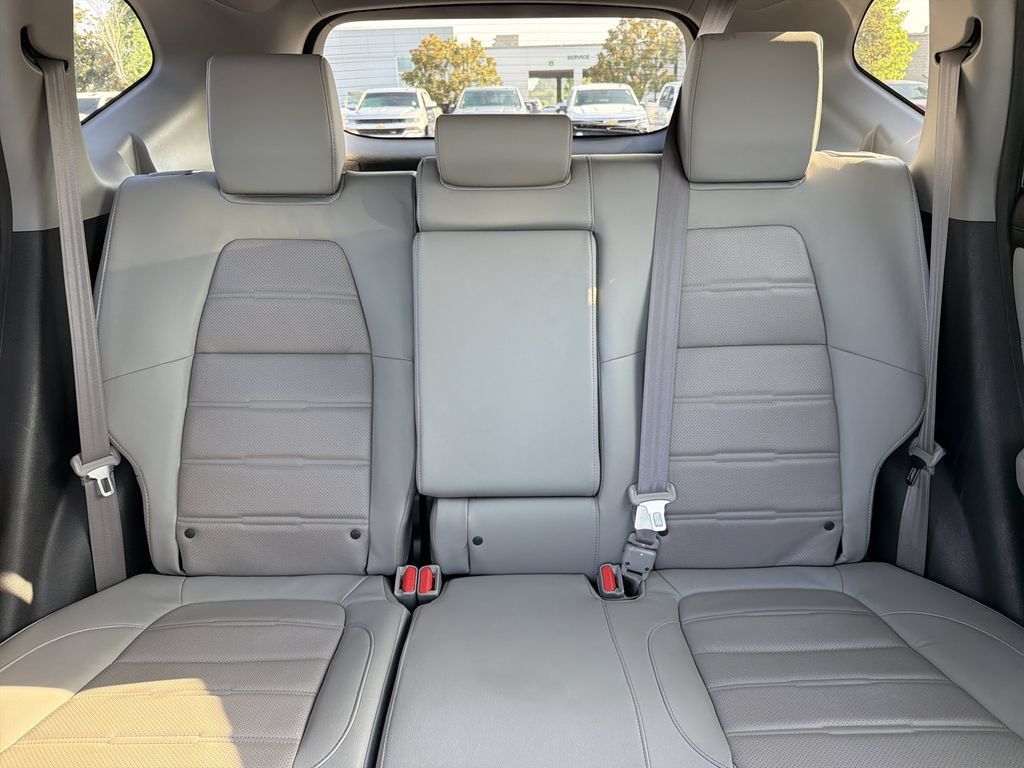 Used 2020 Honda CR-V Touring image 29