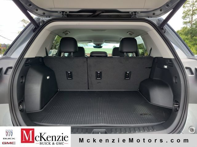 New 2027 GMC Terrain Denali w/ LPO, Black Badging Package AWD/4WD image 29