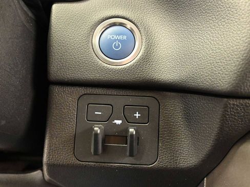 Used 2024 Toyota Sequoia SR5 image 22