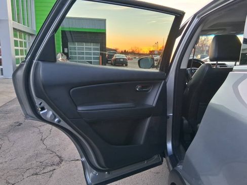 Used 2011 MAZDA CX-9 Touring w/ Moonroof & Bose Audio Pkg FWD image 14