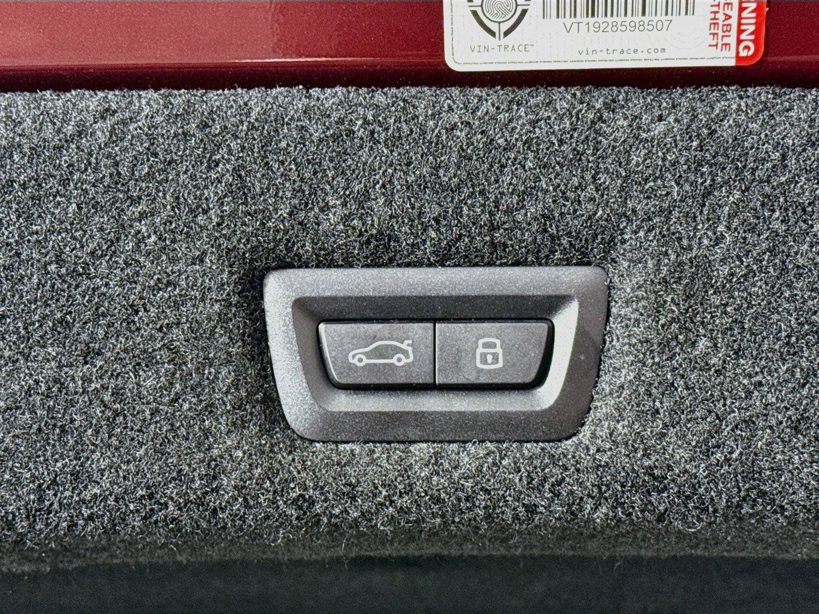 Used 2025 BMW 740i RWD image 41