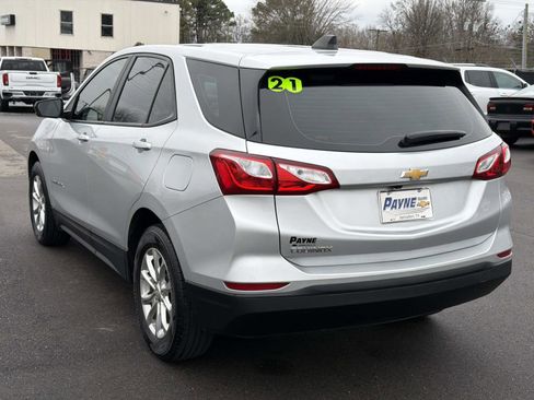 Used 2021 Chevrolet Equinox LS w/ LPO, Floor Liner Package image 17