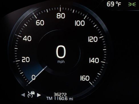 Used 2020 Volvo S90 T6 R-Design w/ Advanced Package AWD/4WD image 9
