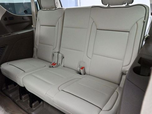 Used 2022 GMC Yukon Denali image 36