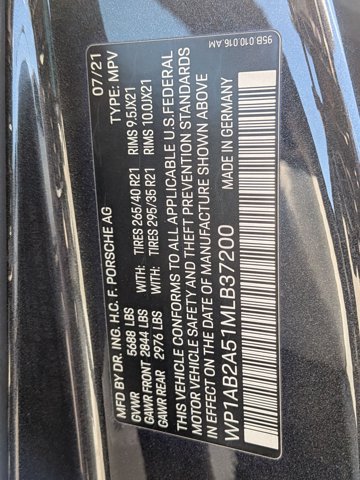 Used 2021 Porsche Macan S AWD/4WD image 26