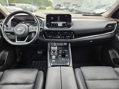 Certified 2023 Nissan Rogue SL w/ SL Premium Package image 15