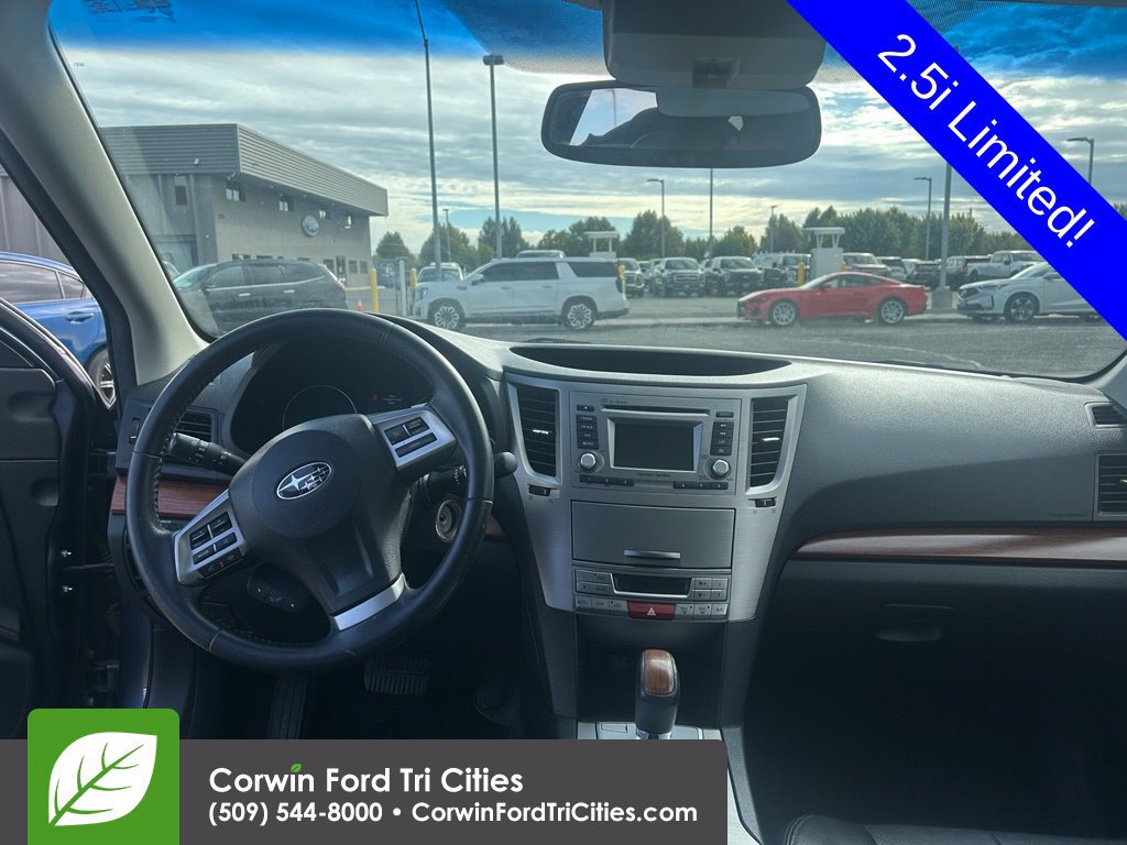 Used 2014 Subaru Outback 2.5i Limited w/ Moonroof Package AWD/4WD image 4