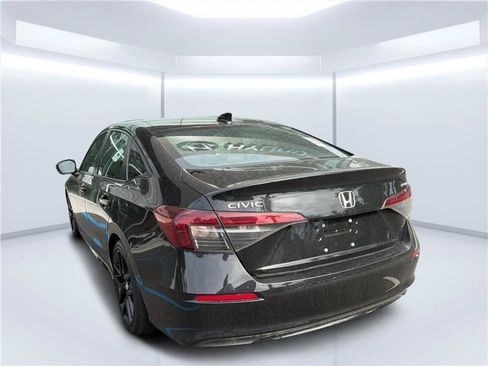 Used 2025 Honda Civic Sport image 6