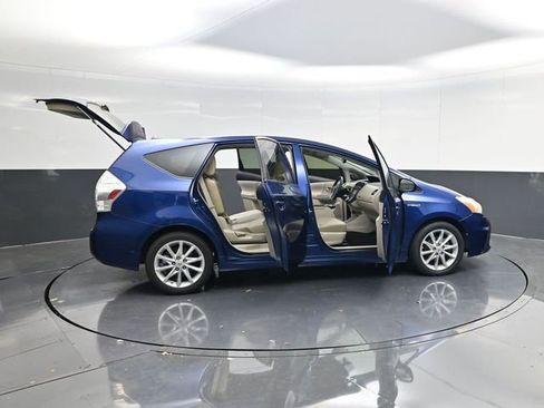 Used 2012 Toyota Prius V Five image 56