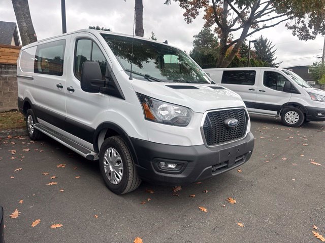 Used 2025 Ford Transit 250 Low Roof w/ Exterior Upgrade Package RWD image 2