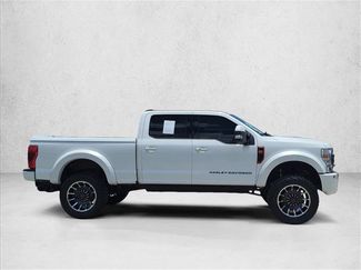 Used 2022 Ford F250 Lariat w/ Lariat Ultimate Package AWD/4WD video 4