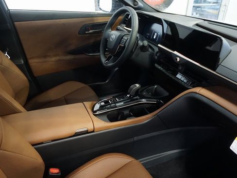 New 2026 Toyota Crown Signia Limited image 29