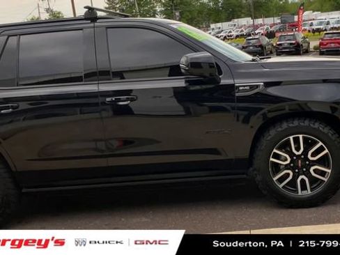 Certified 2023 GMC Yukon AT4 w/ AT4 Premium Plus Package AWD/4WD image 11