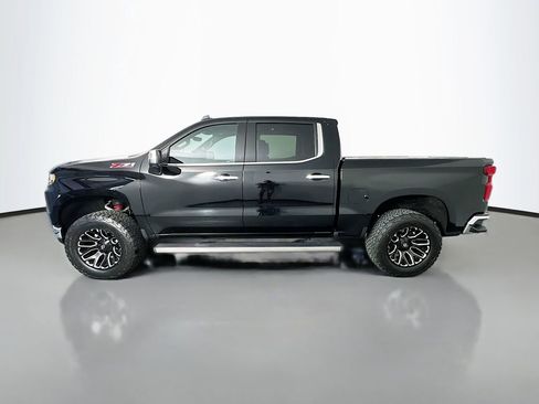 Used 2022 Chevrolet Silverado 1500 LTZ w/ LTZ Premium Package AWD/4WD image 4