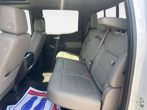 Used 2019 GMC Sierra 1500 SLT w/ SLT Premium Plus Package AWD/4WD image 13